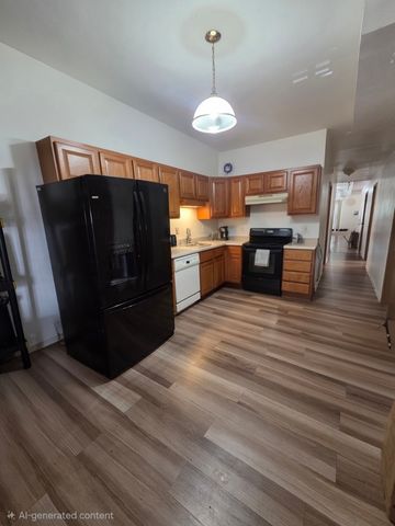 8729 S Commercial Avenue, Chicago, IL 60617