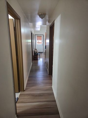 8729 S Commercial Avenue, Chicago, IL 60617