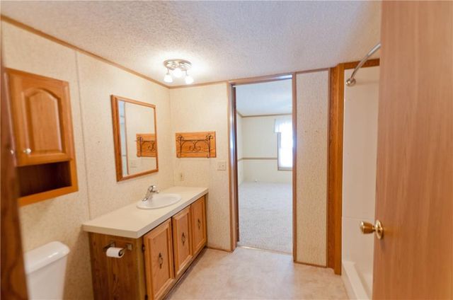 1412 Birchwood Lane, Eau Claire, WI 54703