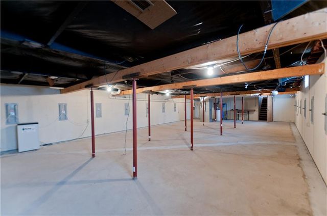 1412 Birchwood Lane, Eau Claire, WI 54703