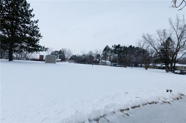 1412 Birchwood Lane, Eau Claire, WI 54703