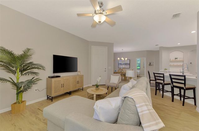 9349 CARNABY DRIVE, Venice, FL 34293