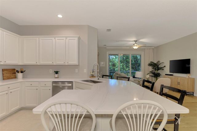 9349 CARNABY DRIVE, Venice, FL 34293