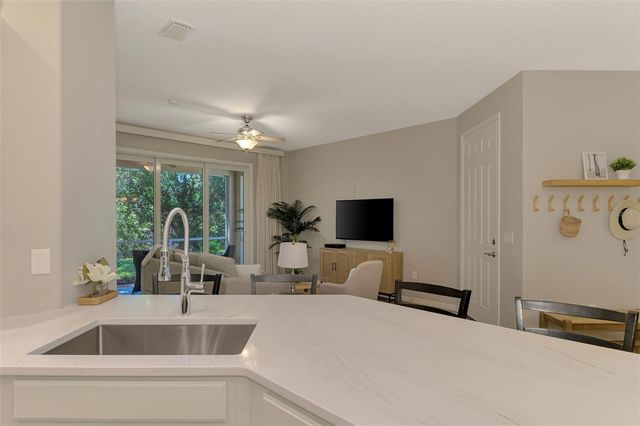 9349 CARNABY DRIVE, Venice, FL 34293