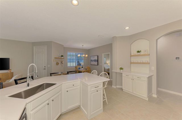 9349 CARNABY DRIVE, Venice, FL 34293