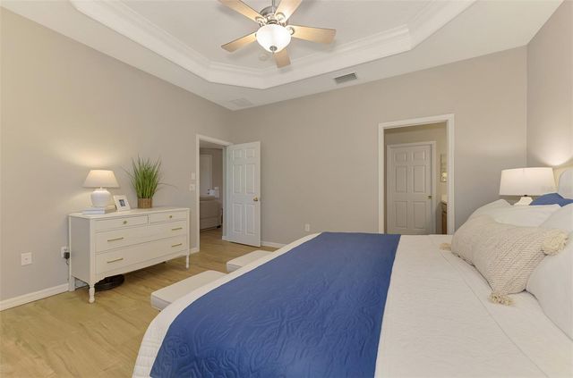 9349 CARNABY DRIVE, Venice, FL 34293