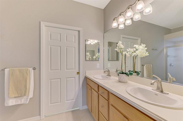 9349 CARNABY DRIVE, Venice, FL 34293