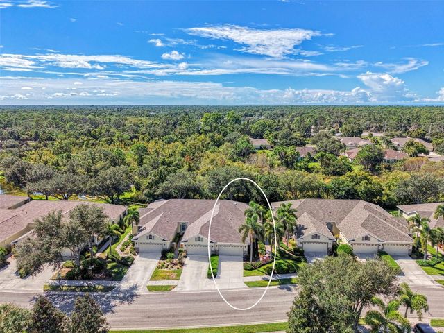 9349 CARNABY DRIVE, Venice, FL 34293