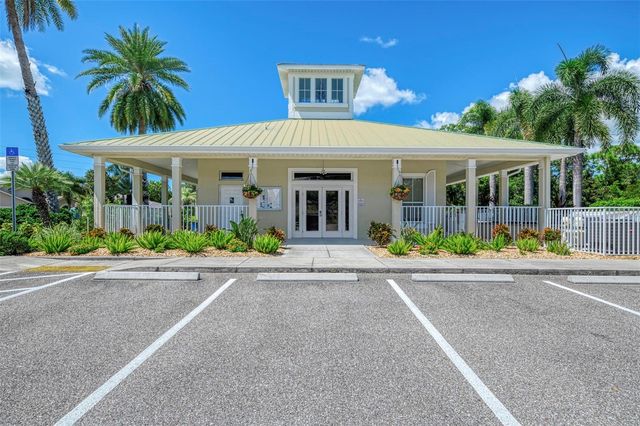 9349 CARNABY DRIVE, Venice, FL 34293
