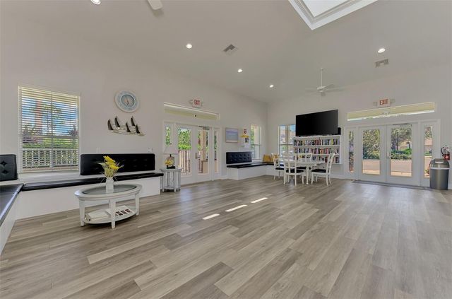 9349 CARNABY DRIVE, Venice, FL 34293