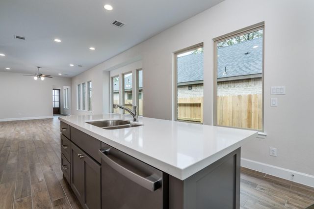 30314 Ruby Forest Court, Magnolia, TX 77354