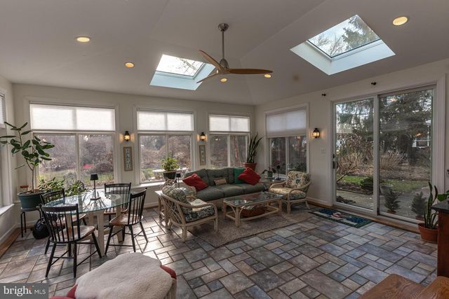 820 WAVERLY RD, Kennett Square, PA 19348