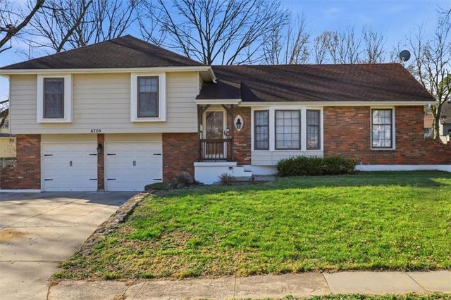 6705 E 126th Street, Grandview, MO 64030