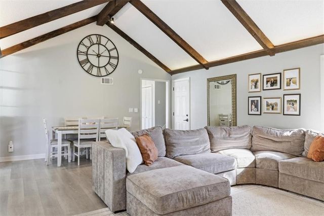 6705 E 126th Street, Grandview, MO 64030