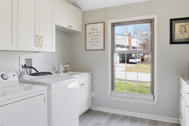 6705 E 126th Street, Grandview, MO 64030