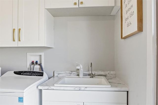 6705 E 126th Street, Grandview, MO 64030