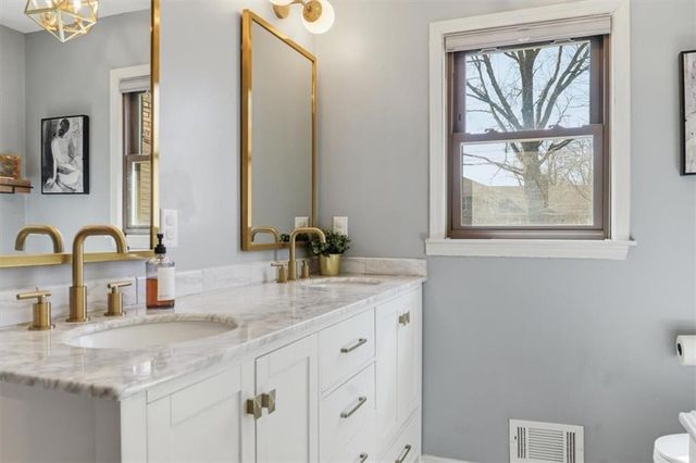 6705 E 126th Street, Grandview, MO 64030