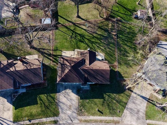 6705 E 126th Street, Grandview, MO 64030