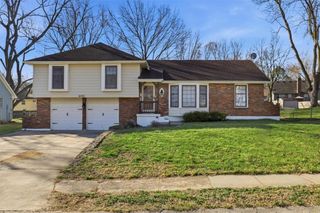 6705 E 126th Street, Grandview, MO 64030