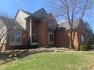 49601 Deer Run, Novi City, MI 48167