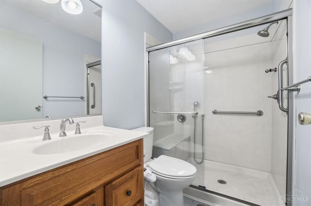 70 Applewood Drive, Fairfield, OH 45014