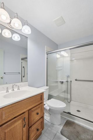 70 Applewood Drive, Fairfield, OH 45014