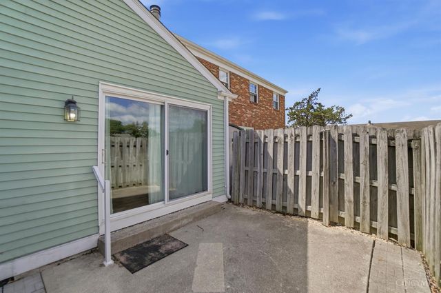 70 Applewood Drive, Fairfield, OH 45014
