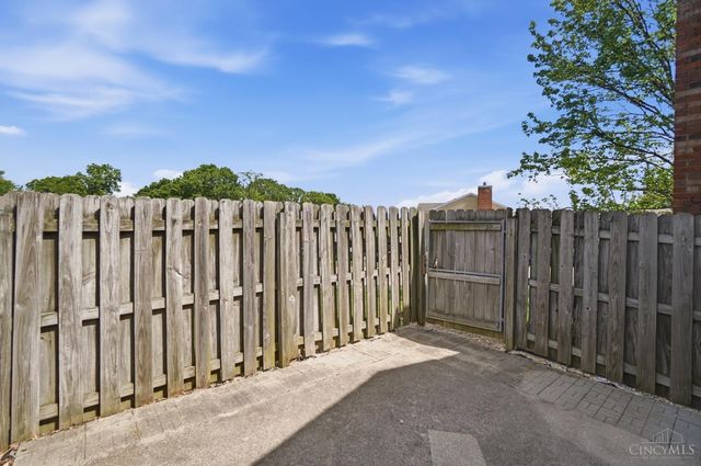 70 Applewood Drive, Fairfield, OH 45014