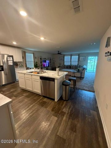 6209 WILD MUSTANG Trail, Jacksonville, FL 32234