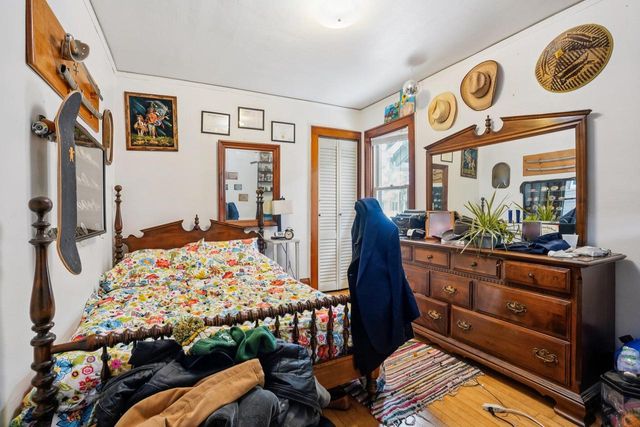 1514 S 57th STREET, West Allis, WI 53214