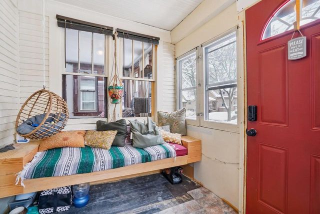 1514 S 57th STREET, West Allis, WI 53214