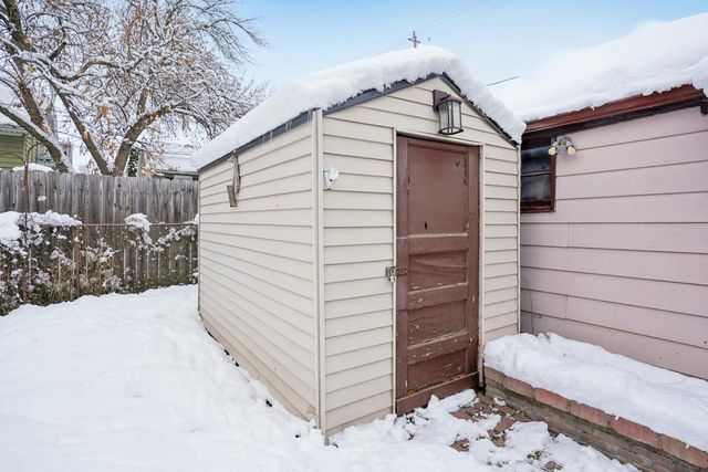 1514 S 57th STREET, West Allis, WI 53214