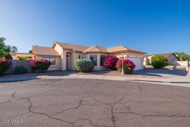 18816 N 3RD Avenue, Phoenix, AZ 85027