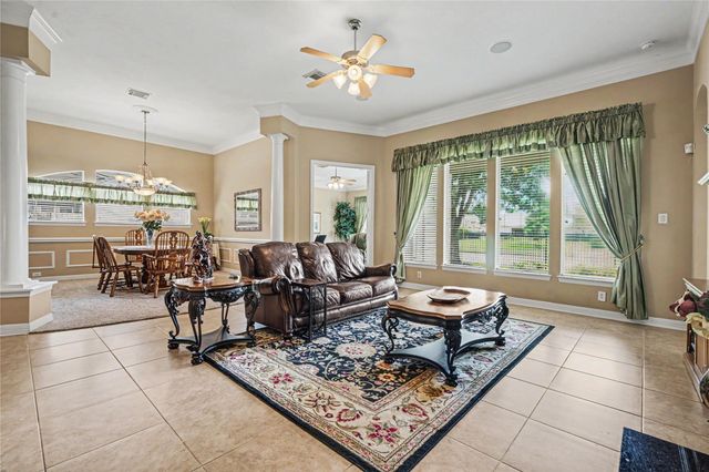 1541 Moncrey Avenue, League City, TX 77573