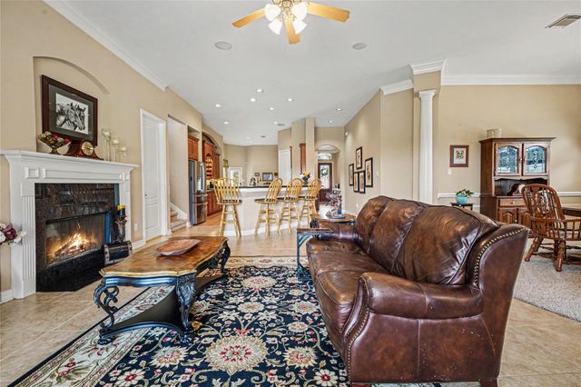 1541 Moncrey Avenue, League City, TX 77573