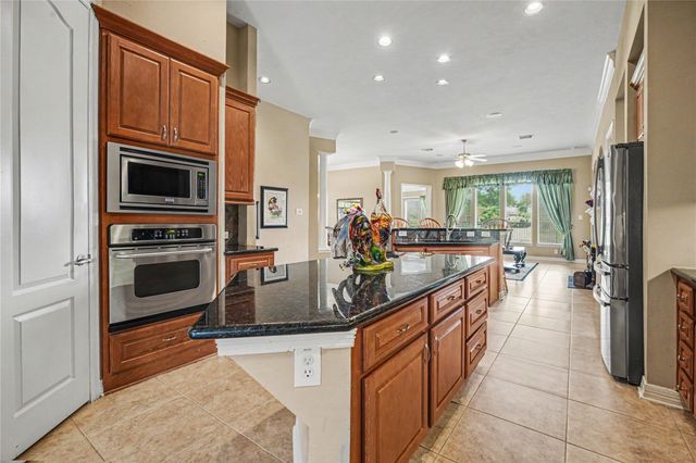 1541 Moncrey Avenue, League City, TX 77573