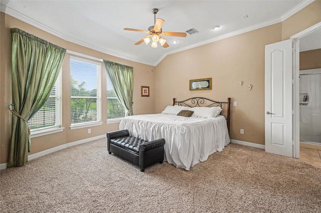1541 Moncrey Avenue, League City, TX 77573