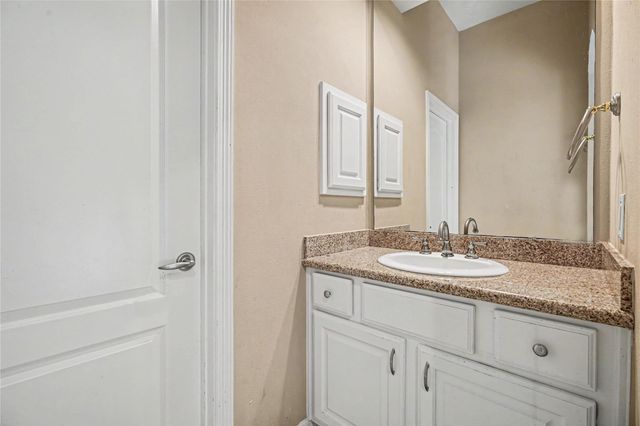 1541 Moncrey Avenue, League City, TX 77573