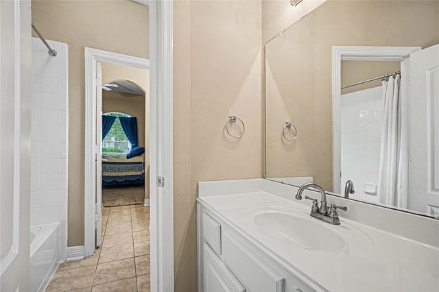 1541 Moncrey Avenue, League City, TX 77573
