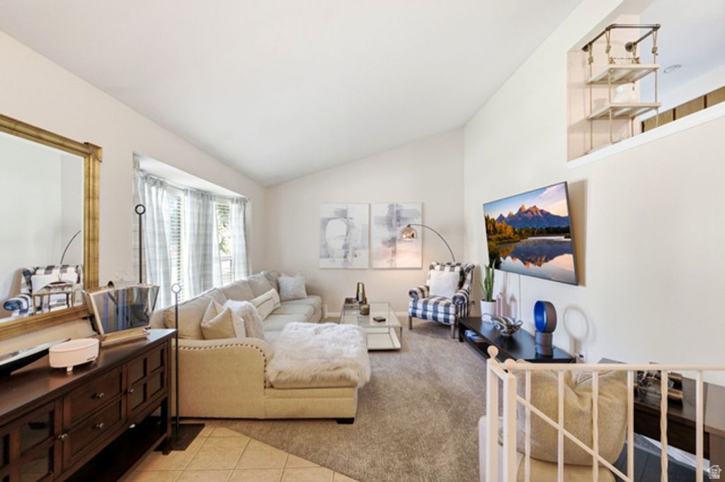 5375 W SAGUARO DR, West Jordan, UT 84081 — photo 2