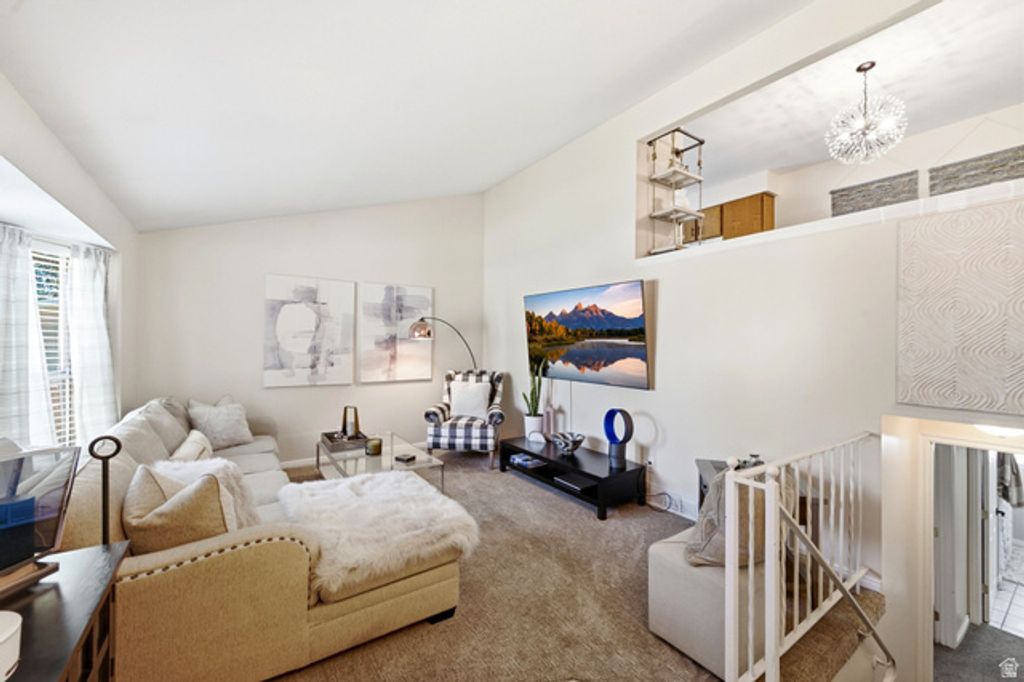 5375 W SAGUARO DR, West Jordan, UT 84081 — photo 3