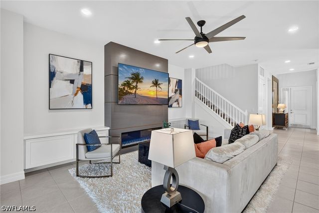 4036 Nova LN, Naples, FL 34119