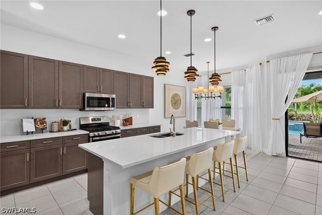 4036 Nova LN, Naples, FL 34119
