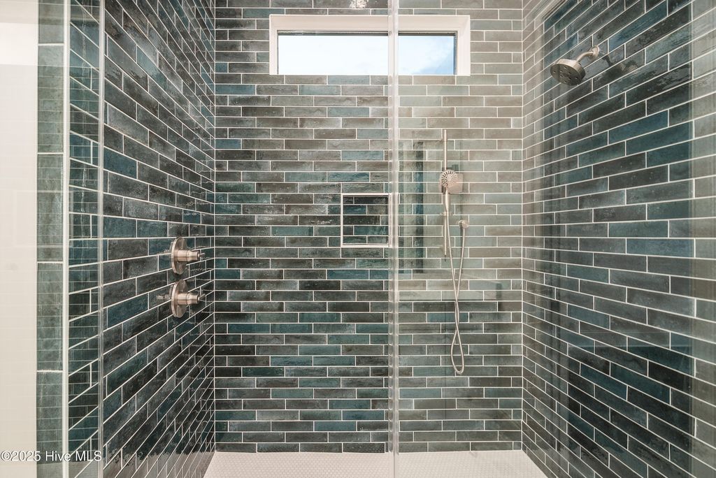 Image 28 of property listing at 46 Pinewood Cove, Snow Hill, NC 28580