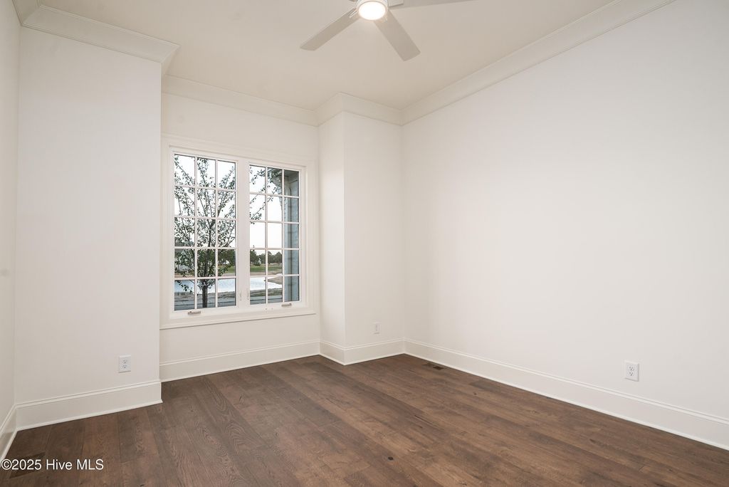 Image 31 of property listing at 46 Pinewood Cove, Snow Hill, NC 28580