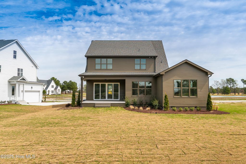 Image 45 of property listing at 46 Pinewood Cove, Snow Hill, NC 28580