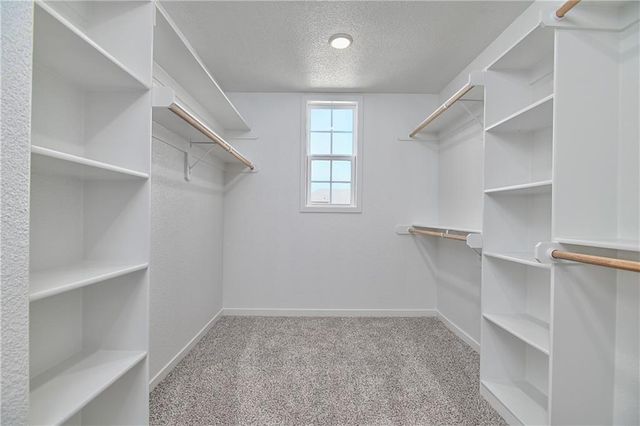 24207 W 58th Place, Shawnee, KS 66226