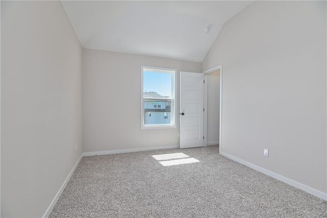 24207 W 58th Place, Shawnee, KS 66226