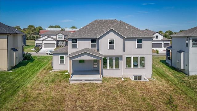 24207 W 58th Place, Shawnee, KS 66226
