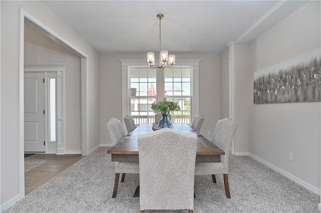 24207 W 58th Place, Shawnee, KS 66226